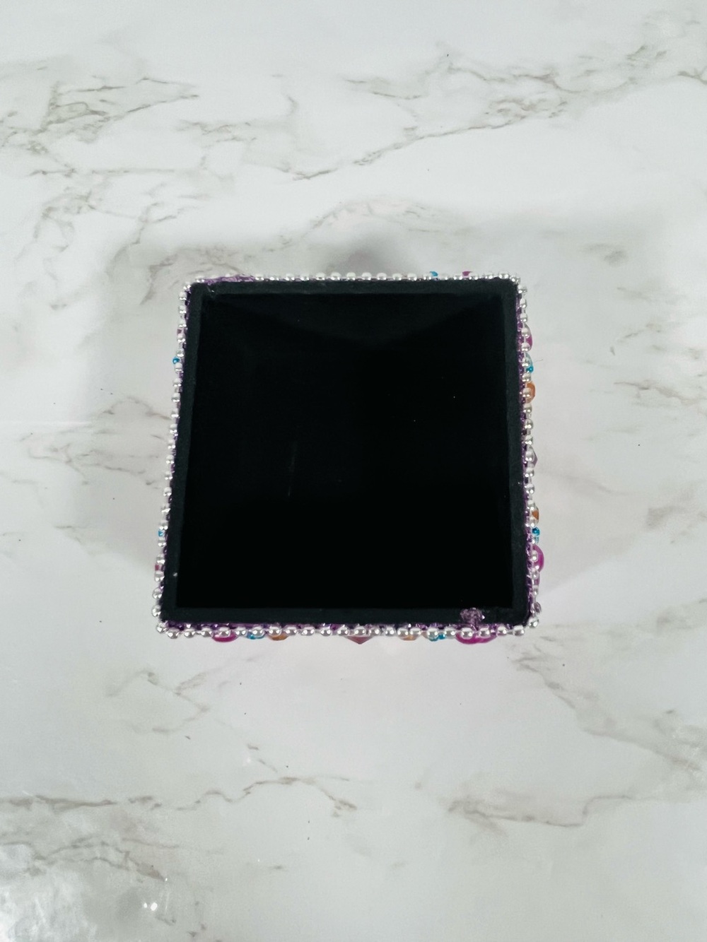2 Jeweled Tin Trinket Boxes - Picture 7 of 11